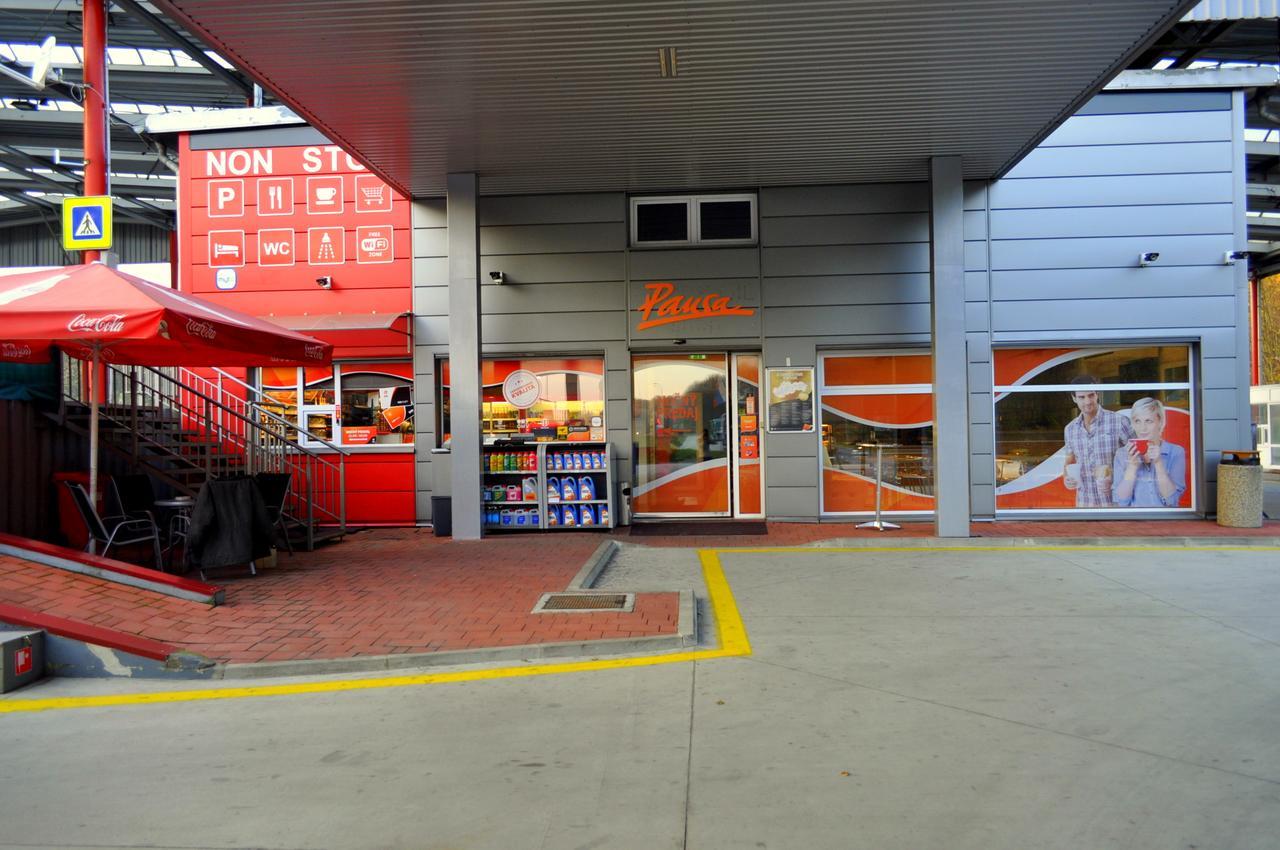 Gas Truck Centrum Holic Exterior photo